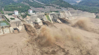 ¿Por qué China se enfrenta inundaciones récord?