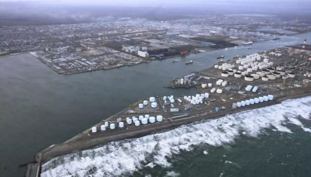 Imagen de la costa de Tomakomai, prefectura de Hokkaido, en Japón, tras la emisión de una alerta de tsunami después de un terremoto, el 20 de abril de 2026. Crédito: Kyodo / vía Reuters