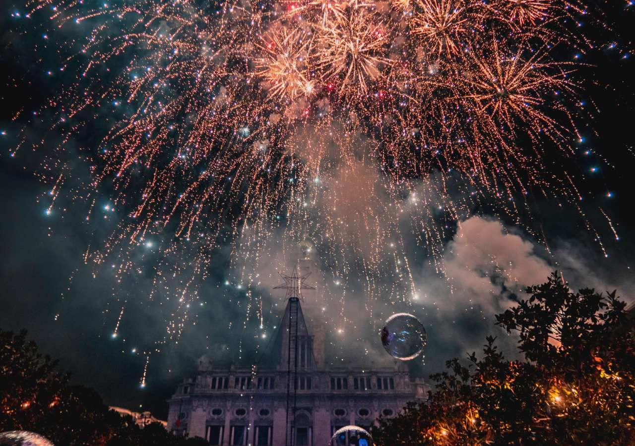 Portugal warms up until Tuesday the 23rd, but Saint John's Eve should be pleasant in Porto