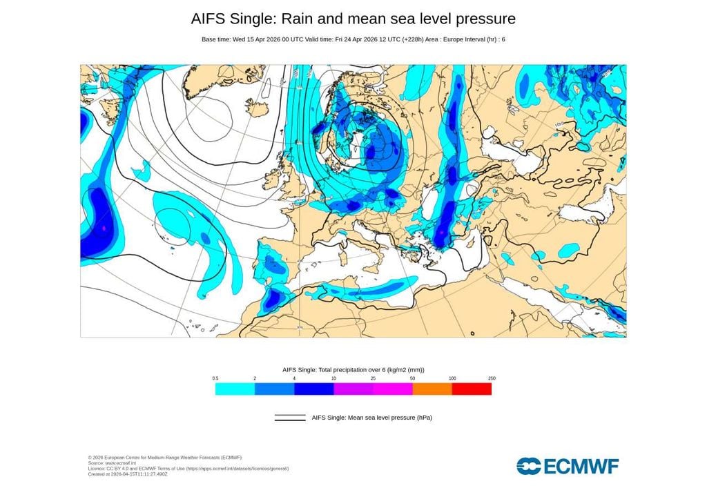 Modelo de inteligência artificial do ECMWF indica uma circulação mais favorável à precipitação, com uma massa de ar húmida a afetar Portugal e áreas do Atlântico.