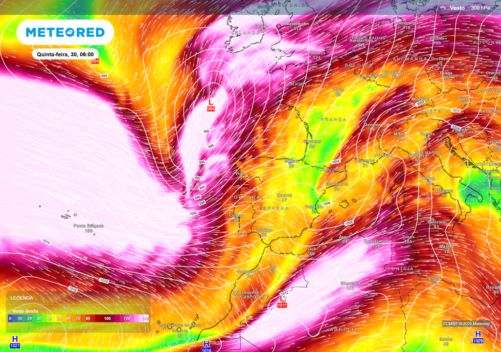 velocidade do vento a 300 hpa (cerca de 9000 metros de altitude) velocidade do vento a 300 hpa (cerca de 9000 metros de altitude)