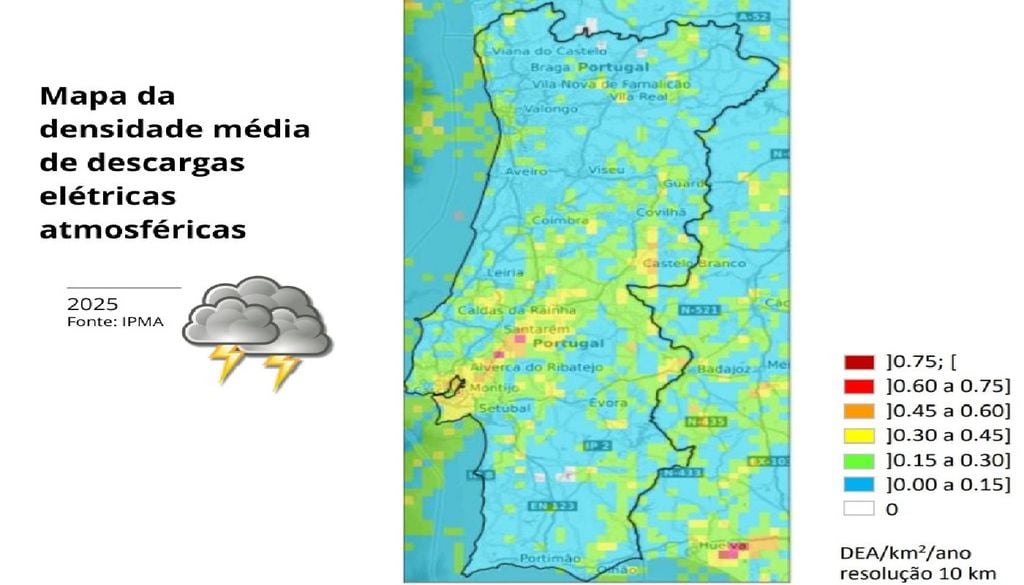 As regiões de Lisboa e Alentejo e os distritos de Santarém e Castelo Branco registaram os valores mais altos de densidade de descarga elétrica. Imagem: IPMA