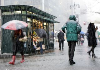 Pós-Carnaval com avanço de frente fria e de nova massa de ar frio