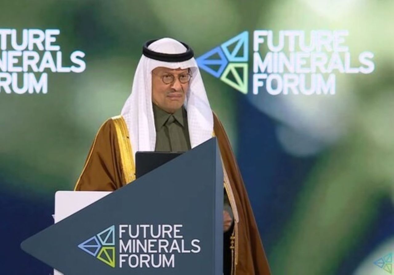 Le ministre saoudien de l'énergie, Abdulaziz bin Salman, a présenté les plans du pays pour la transition énergétique. Crédit : Arab News