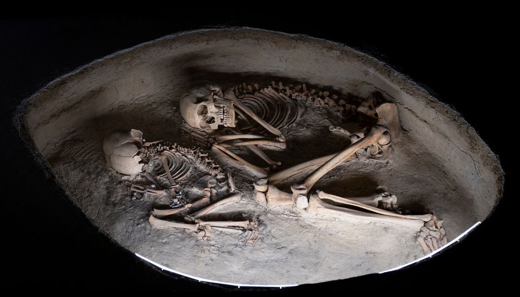 Selon les experts, il s'agissait de 2 personnes de lien au premier degrés : une mère et sa fille ou 2 soeurs. Image d'illustration