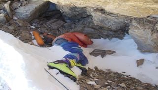 Pourquoi des cadavres d'alpinistes comme &laquo; Green boots &raquo; deviennent des rep&egrave;res sur l'Everest ?