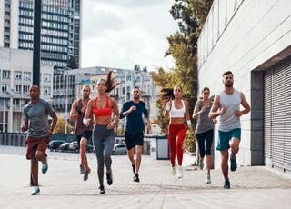 Pourquoi faut-il absolument éviter le sport en plein air lors des pics de pollution ? Quels risques pour votre santé ?