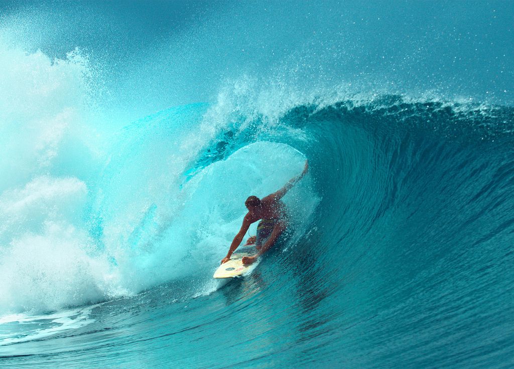 JO Paris 2024 surf Tahiti