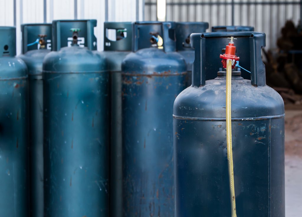 Bouteilles de gaz stockées