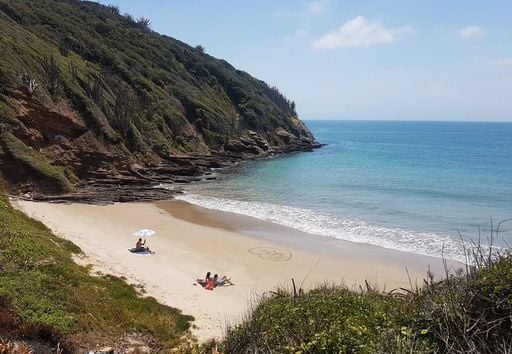 Praias &ldquo;secretas&rdquo; em B&uacute;zios, RJ: 4 op&ccedil;&otilde;es incr&iacute;veis para fugir do agito
