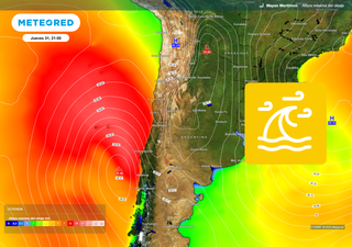 ¡Precaución en la costa! SERVIMET emite aviso por marejadas desde Faro Corona hasta Arica, incluyendo Juan Fernández