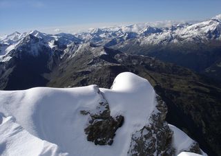 Sempre meno neve su Alpi e Pirenei, ma in arrivo nuovi impianti di risalita