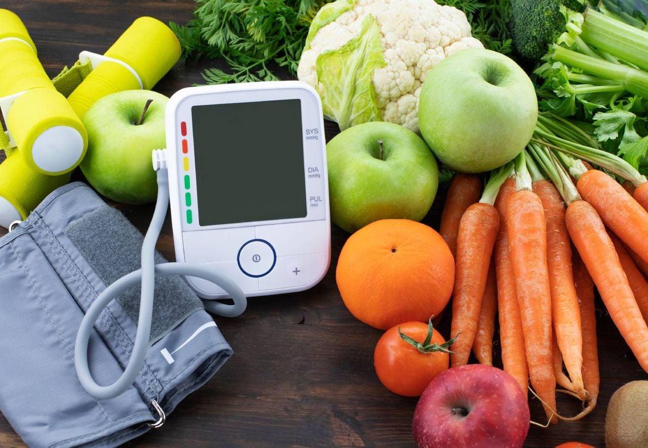 Pressione alta: ecco gli alimenti da evitare e quelli consigliati