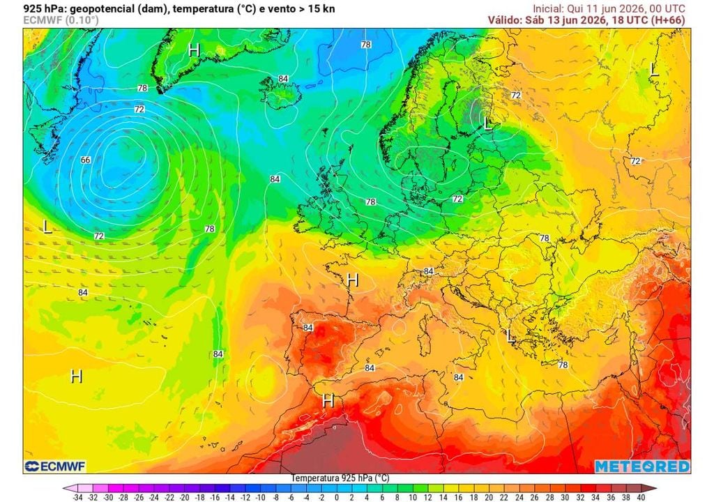 Geopotencial a 925 hPa Uma gota fria (região circular a amarelo a sudoeste de Portugal, envolvida por cores mais quentes) aproxima-se de Portugal e interage com uma massa de ar muito quente, aumentando a instabilidade atmosférica e o risco de aguaceiros e trovoadas durante o fim de semana.