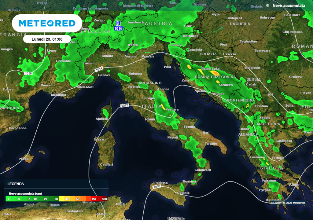 Gli accumuli di neve fresca attesi nei prossimi giorni lungo l'Appennino e sul versante settentrionali delle Alpi.