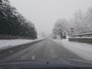 Previsioni meteo weekend: piogge al Centro e al Sud, neve in Appennino