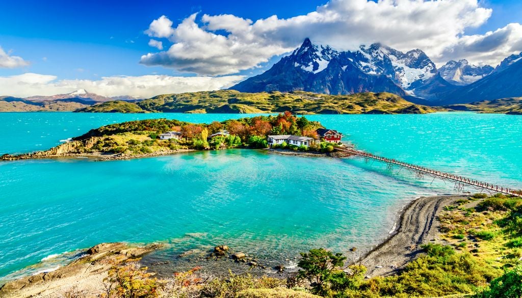 Parques de Chile para visitar en la primavera 2026. Durante la primavera es posible disfrutar del Parque Nacional Torres del Paine libre de multitudes.
