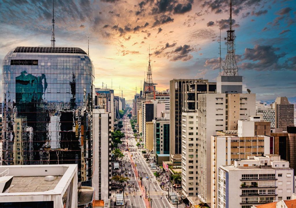 Avenida Paulista Avenida Paulista