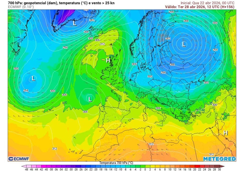 Descida de ar frio em altitude favorece a instabilidade e a formação de baixas pressões, potenciando a ocorrência de precipitação.