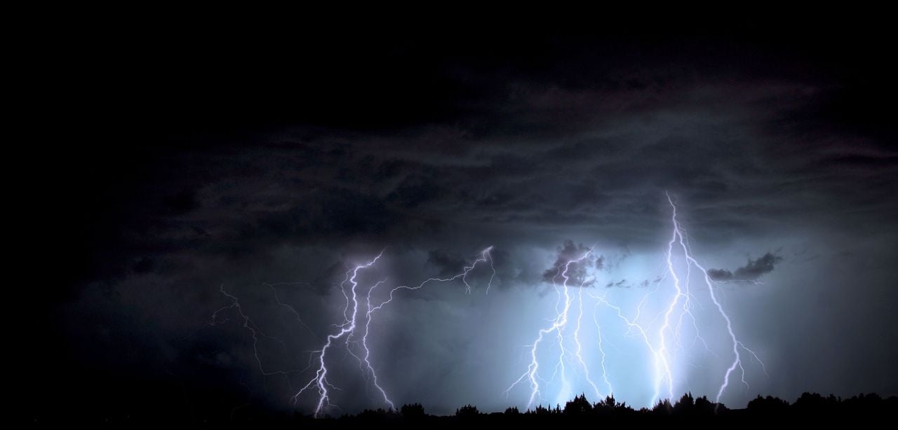 Las tormentas y lluvias fuertes podrían ser las protagonistas de este fin de semana junto con el descenso térmico. Imagen de PXHERE