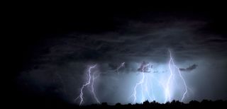 Primer episodio de tormentas y lluvias intensas de tipo mediterráneo preotoñal: avisos a la vista