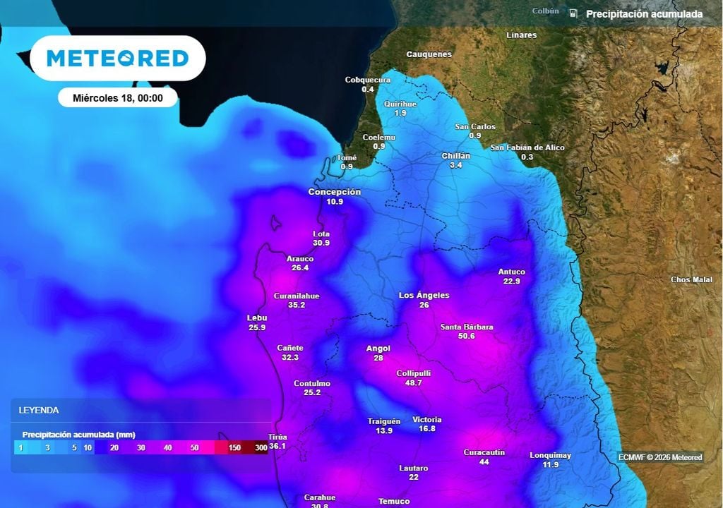 La precipitación acumulada proyecta montos más significativos en el sector costero del Biobío, mientras que hacia Ñuble las lluvias perderían intensidad, llegando de forma mucho más acotada.