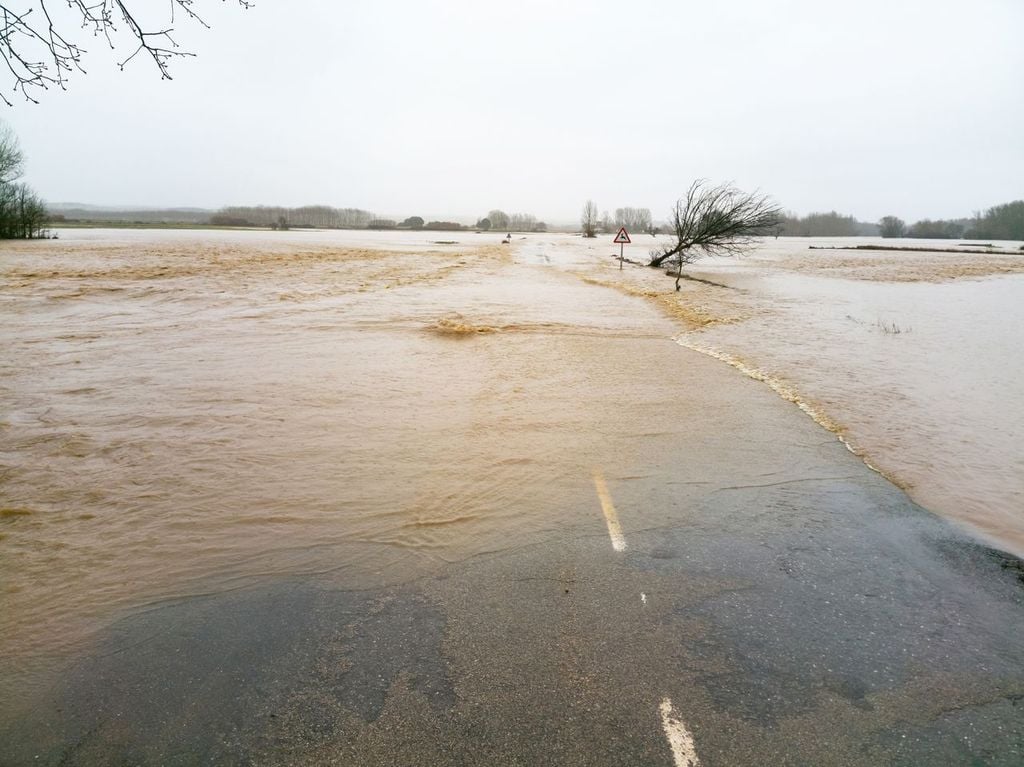 carretera inundada
