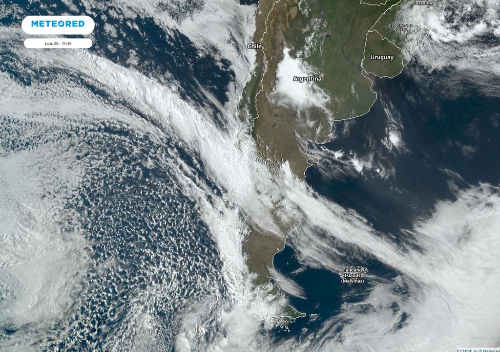 Imagen satelital; sistema frontal; Chile