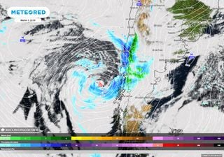 Río atmosférico disminuye de categoría pero igual dejaría lluvias en Chile central