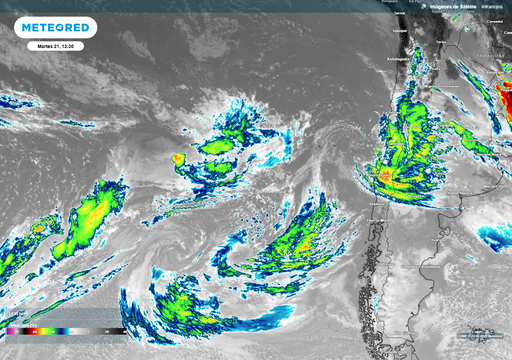"El n&uacute;cleo de lluvias abundantes se mover&aacute; hacia el sur": entre 120 y 180 mm son esperados del Biob&iacute;o al Ays&eacute;n norte