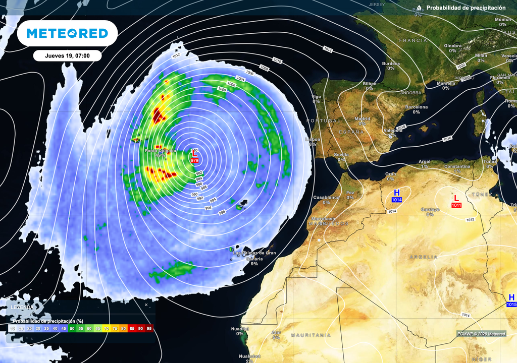 Borrasca fría masiva en el Atlántico frente a Portugal.No afectará a la España peninsular como mínimo hasta el viernes, debido al escudo protector del anticiclón.