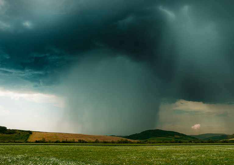 Pron&oacute;stico de tormentas para Arag&oacute;n y Catalu&ntilde;a: en unas horas dejar&aacute;n lluvias de m&aacute;s de 15 l/m2, granizo y vendavales