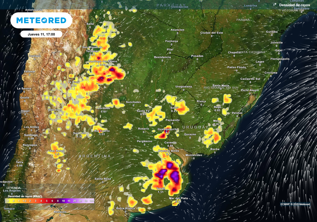 Densidad de rayos Jueves 11 de diciembre 17 h. Densidad de rayos Jueves 11 de diciembre 17 h.