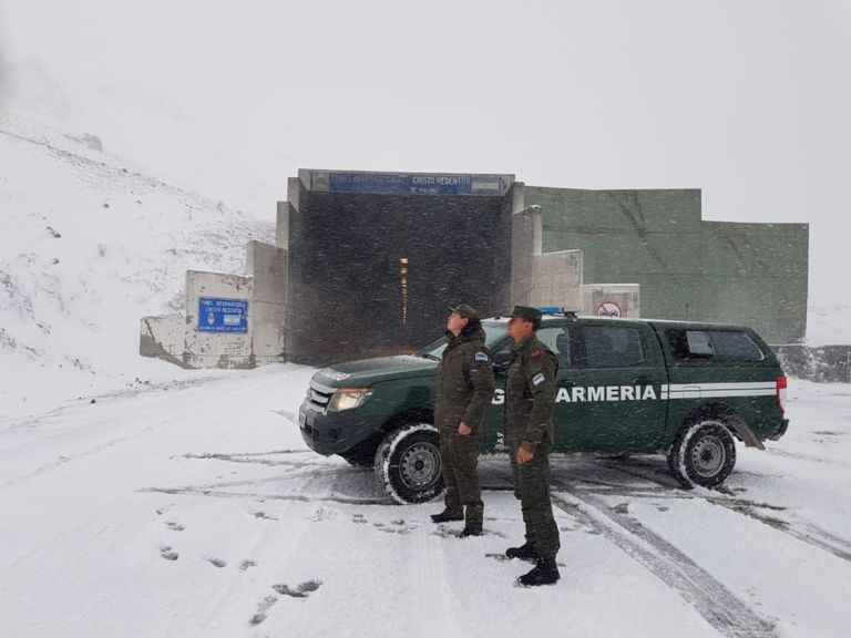 Temporal Nieve cordillera alta montaña Temporal Nieve cordillera alta montaña