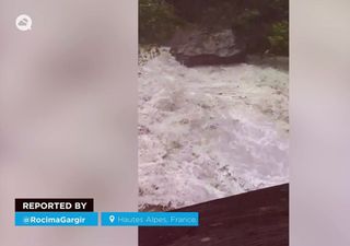 Las fuertes lluvias provocan graves inundaciones en varias poblaciones de Hautes Alpes, Francia