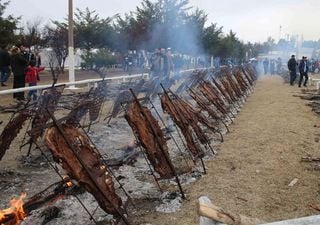 Este pueblo rural a 220 km de Buenos Aires cumple años y lo festeja con asado gratis para sus visitantes