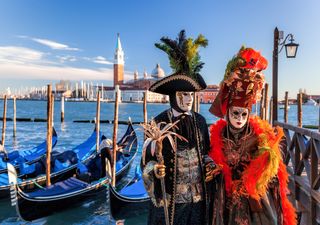 Quali sono i 10 carnevali più famosi d’Italia? Da Venezia alla Sicilia, tutte le date e i luoghi del 2025