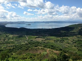 Quali sono i più grandi laghi italiani?