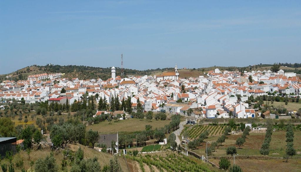 Almodôvar, Alentejo Almodôvar está a construir a sua rede de refúgios climáticos para visitantes, contando já com sete espaços certificados com o selo Stay Cool. Foto: Município de Almodôvar.