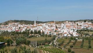 Quando o calor amea&ccedil;a o turismo, o Alentejo cria ref&uacute;gios para proteger os visitantes