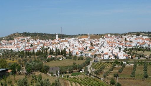 Quando o calor amea&ccedil;a o turismo, o Alentejo cria ref&uacute;gios para proteger os visitantes
