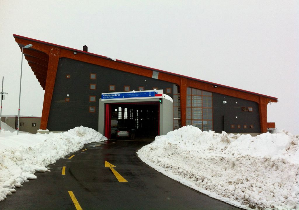 Paso Fronterizo Pino Hachado. Paso Fronterizo Pino Hachado.