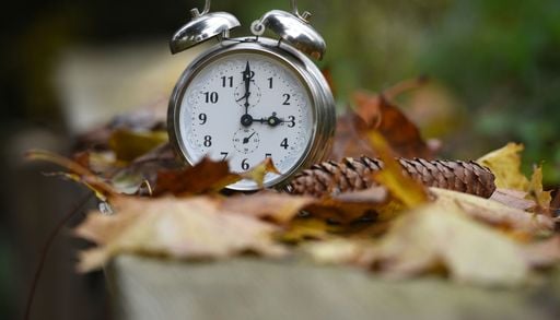 Espa&ntilde;a dejar&aacute; pronto el horario de verano: consulta qu&eacute; d&iacute;a y a qu&eacute; hora habr&aacute; que atrasar los relojes