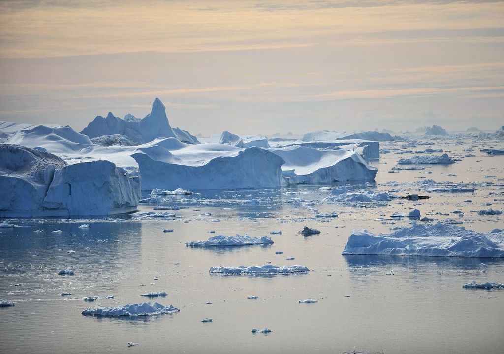 Iceberg flotando en Groenlandia