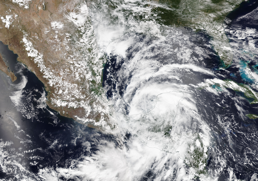 Giro Centroamericano, creador de lluvias y ciclones