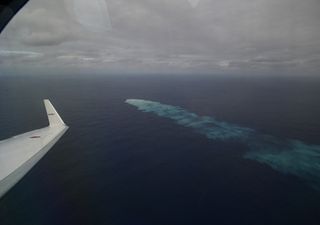 O que significam os círculos de água borbulhante no Mar das Filipinas?