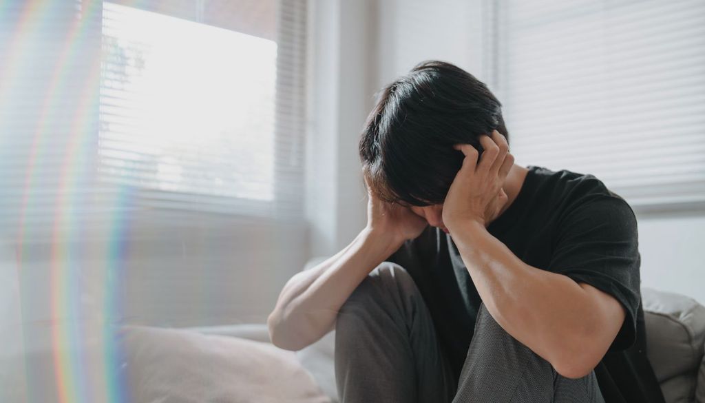 joven preocupado Los jóvenes, entre los más afectados: la ecoansiedad se vive con mayor intensidad en las nuevas generaciones.