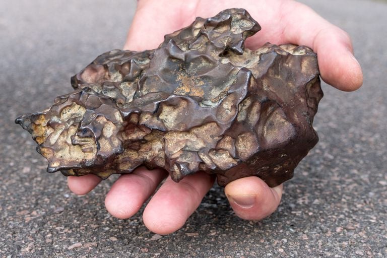 Qué es una estrella fugaz y en qué se diferencia de un meteorito
