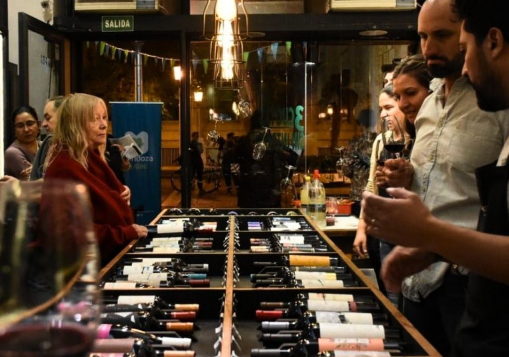 La Noche de las Vinotecas La Noche de las Vinotecas