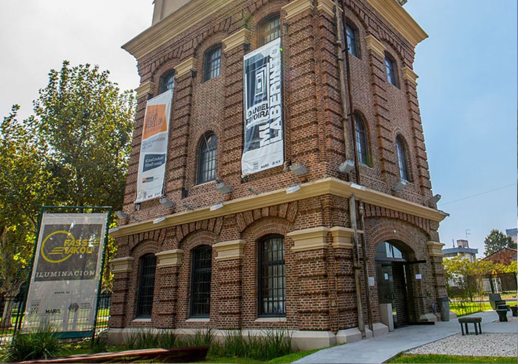 Museo de Arquitectura y Diseño (MARQ) Museo de Arquitectura y Diseño (MARQ)